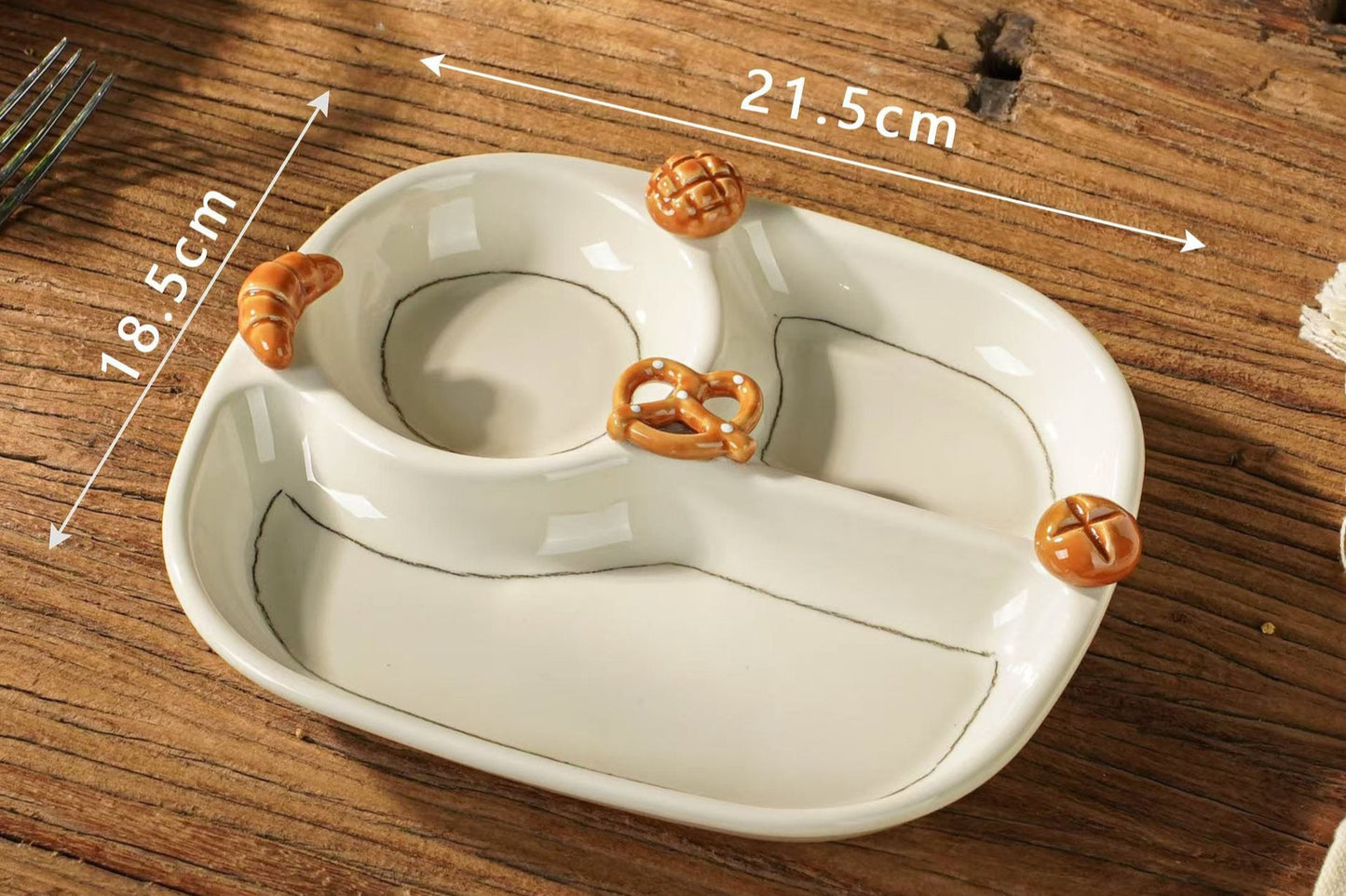 Croissant-Themed Ceramic Plate Series