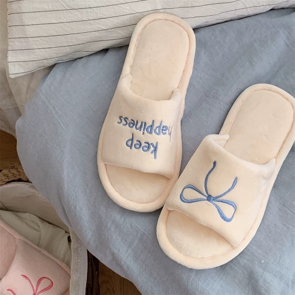 Keep Happiness Bow Plush Slippers