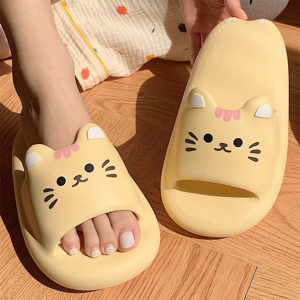Cream Yellow Kitten & Brown Bear Squishy Platform Slippers
