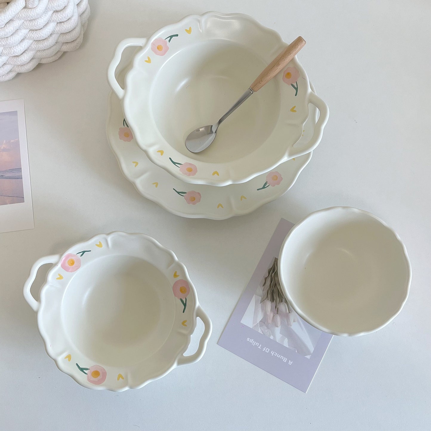 Peony White Ceramic Tableware Set (4 Pieces)