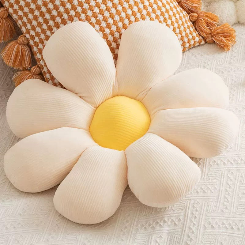 Daisy Cushion and Pillow