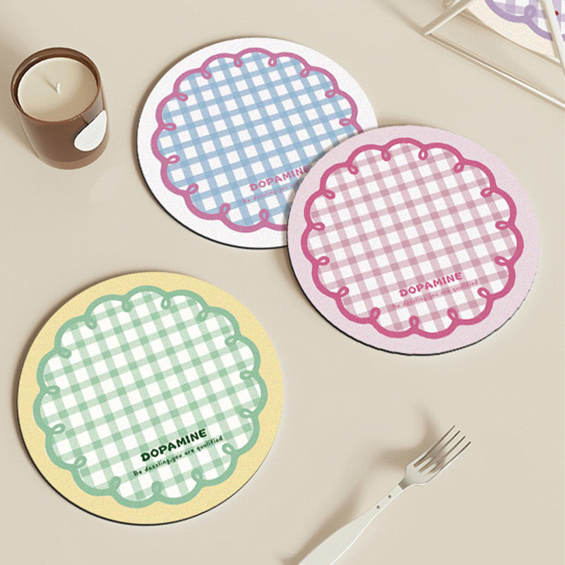 Korean-Style Dopamine Round Checkered Heat-Resistant Coasters (Set of 4)