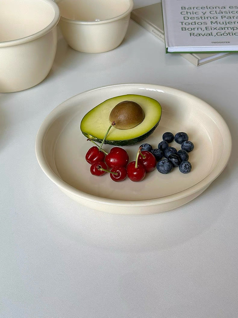 Cream-Colored Minimalist Ceramic Bowl & Plate Series