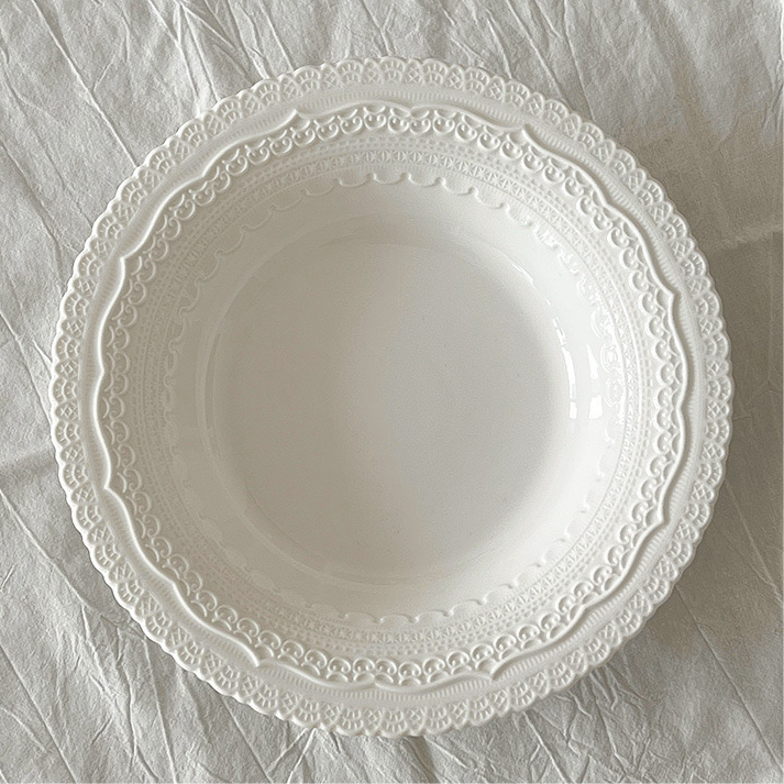 Elegant Lace Embossed White Ceramic Dinnerware Set