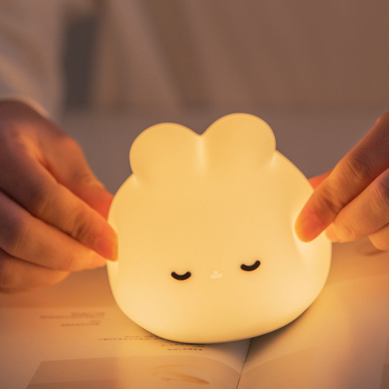 Dream Rabbit Emotional Lamp