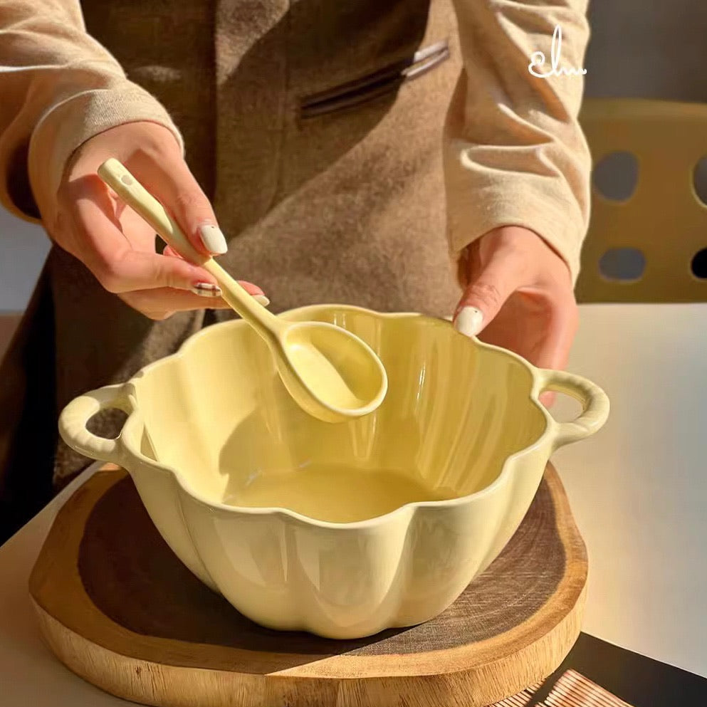 Cream-Style Large Capacity Pumpkin Double-Handled Bowl (with spoon)