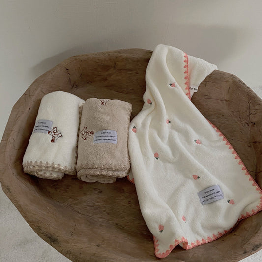 Peach Embroidery Coral Fleece Towel Set