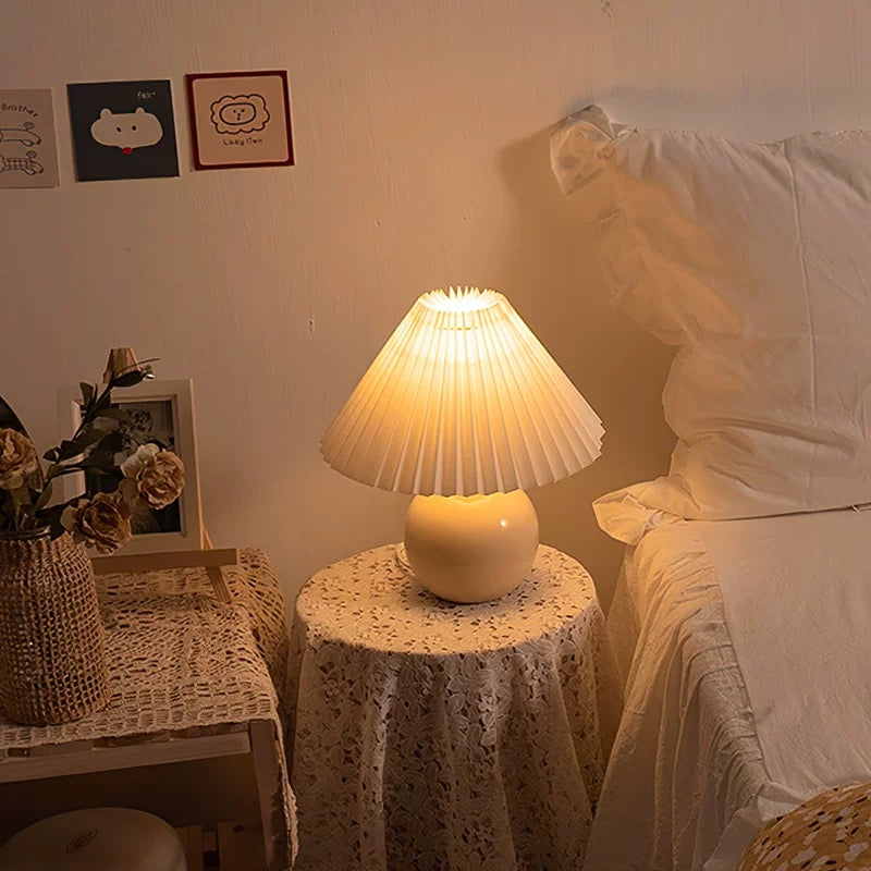 Folding Paper Lampshade Table Lamp