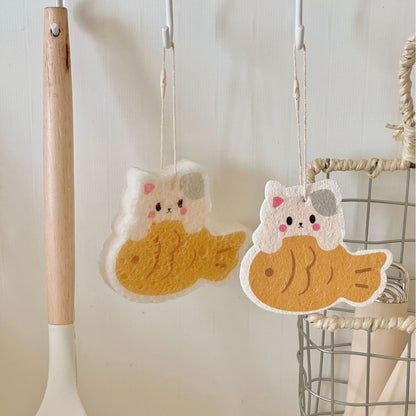 Cute Cat and Fish-Shaped Sponge Scrubber