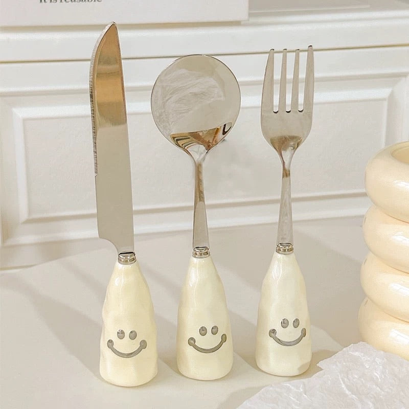 Smiley Face Ceramic Handle Cutlery Set (3-Piece)