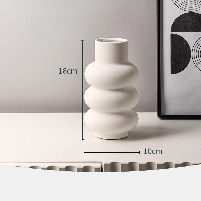 Creative Modern Ceramic Vase Decoration Set (Set Of 3)